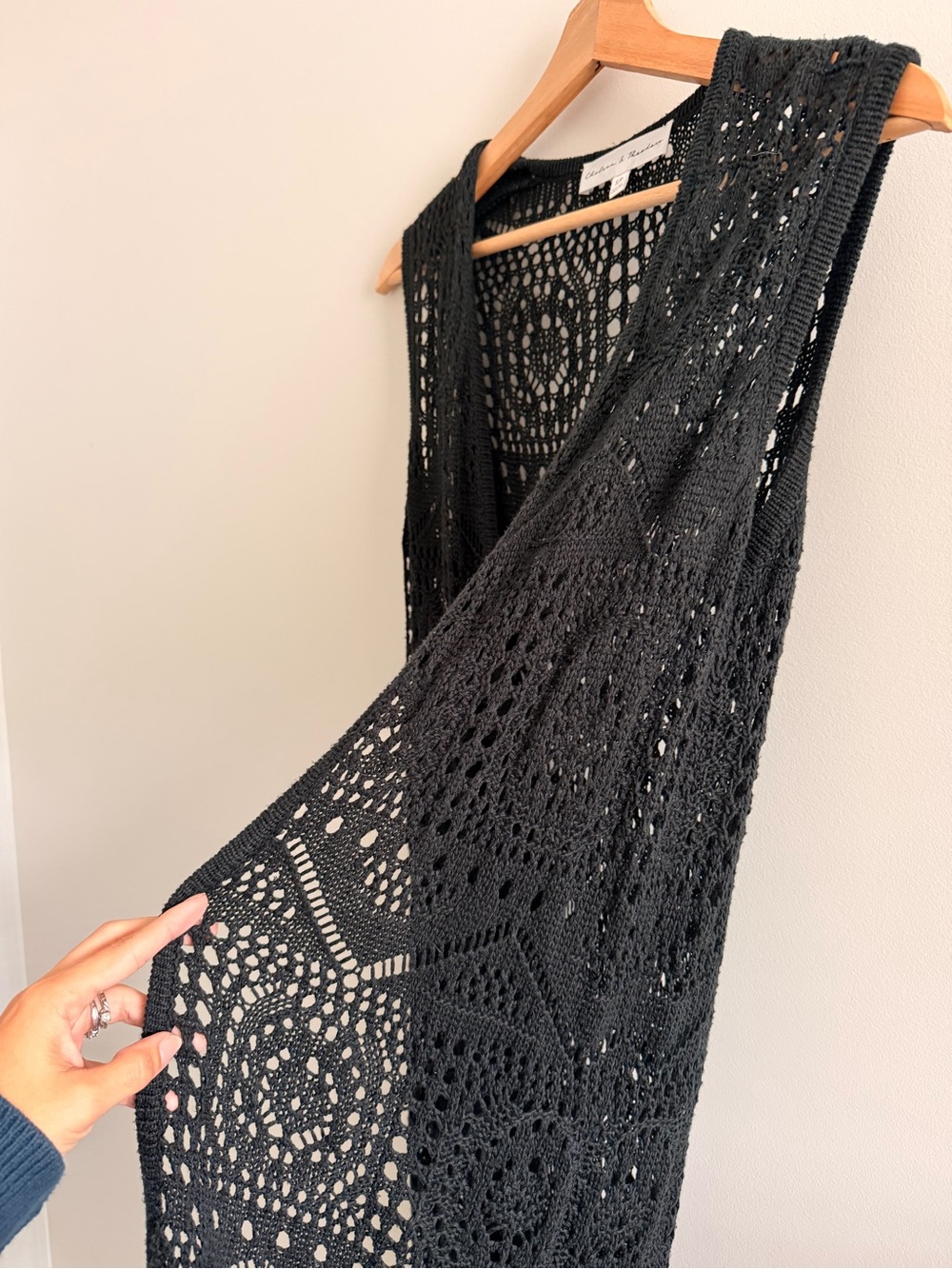 Chelsea & Theodore Black Crochet Knit Women's Sweater Vest